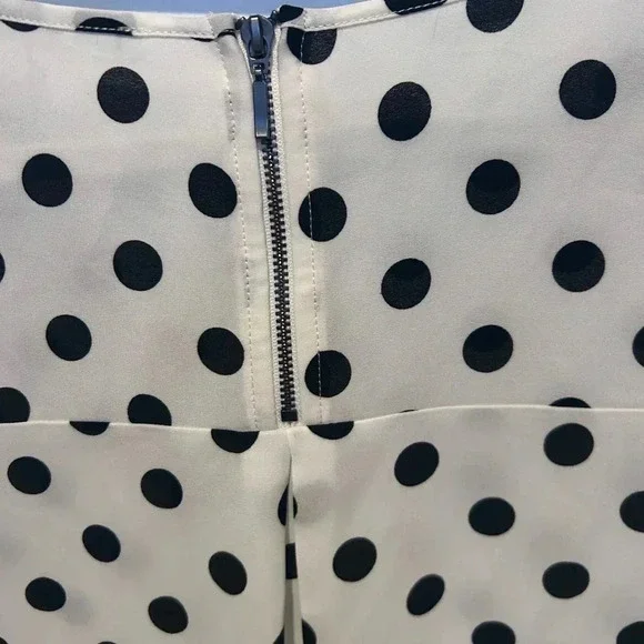 MAURICES size small blouse. New with tags! - Picture 2 of 5